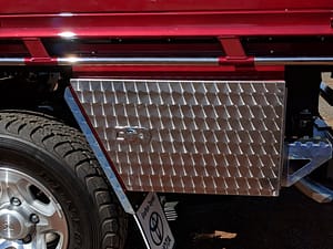 Toolbox Door, Stainless Ring Polish